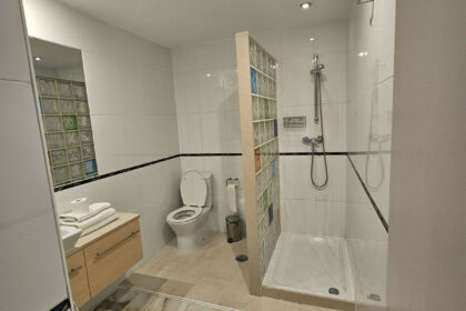 5717572ebf80fe1a4e4be3b06958663c - 2