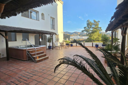 5717572ebf80fe1a4e4be3b06958663c - 4