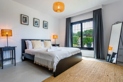 5769b89e5eb6f1aac6d4e46632ecc971 - 20