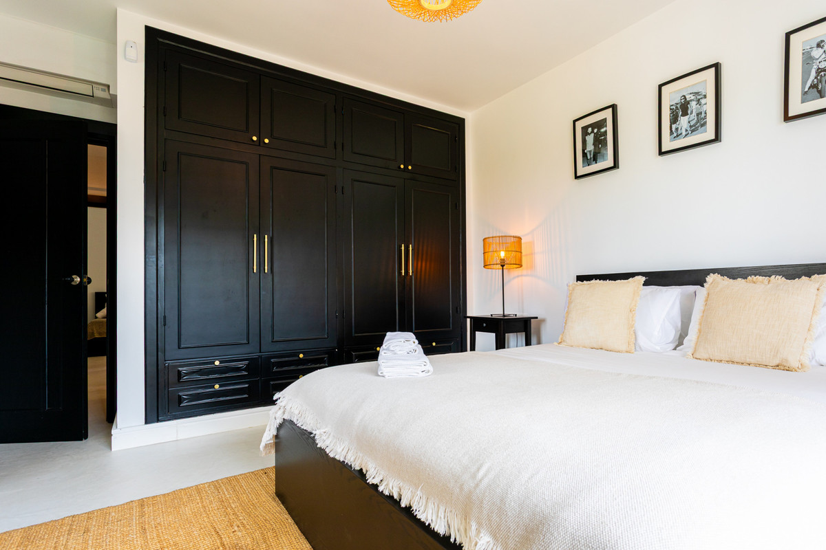 5769b89e5eb6f1aac6d4e46632ecc971 - 21