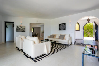 5769b89e5eb6f1aac6d4e46632ecc971 - 29