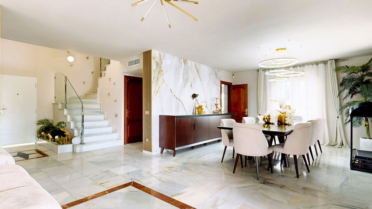 57a0a8a1285aaf8088931278dcbff903 - 21