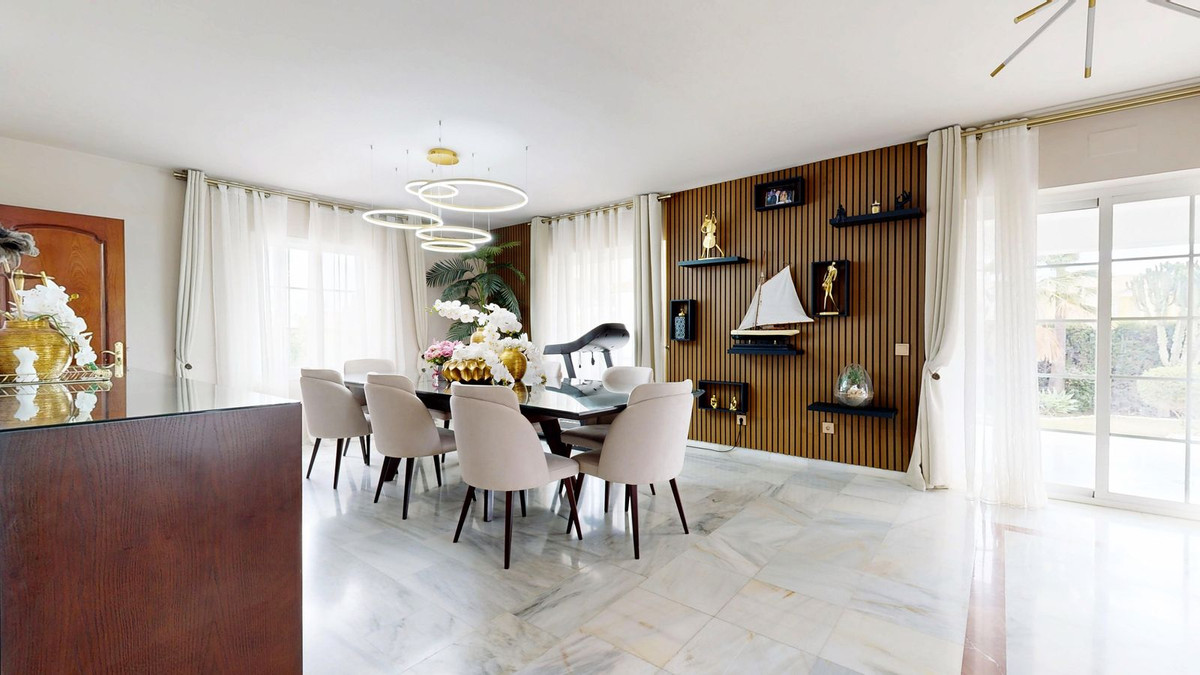 57a0a8a1285aaf8088931278dcbff903 - 25