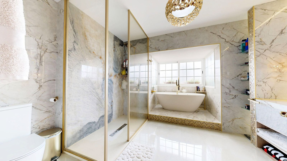 57a0a8a1285aaf8088931278dcbff903 - 42