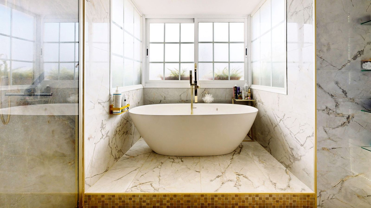 57a0a8a1285aaf8088931278dcbff903 - 45