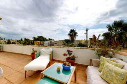 57a0a8a1285aaf8088931278dcbff903 - 48