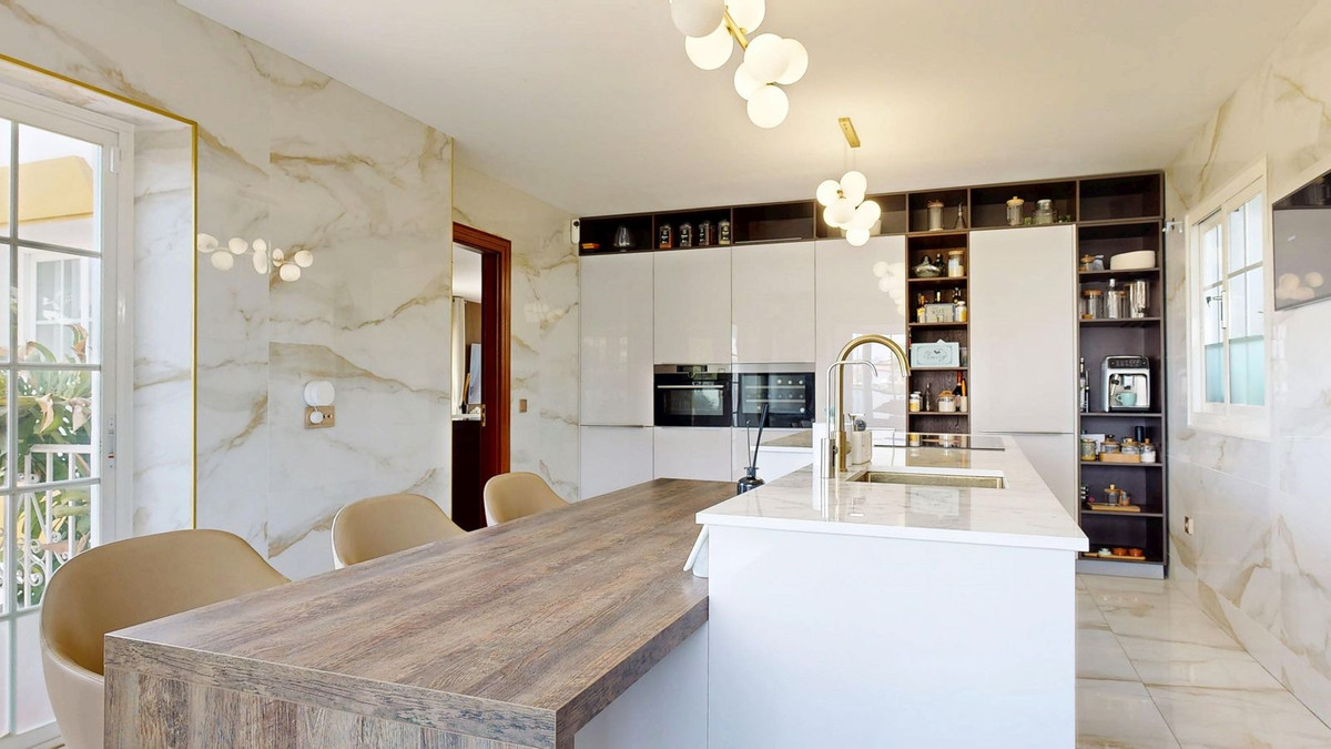 57a0a8a1285aaf8088931278dcbff903 - 60