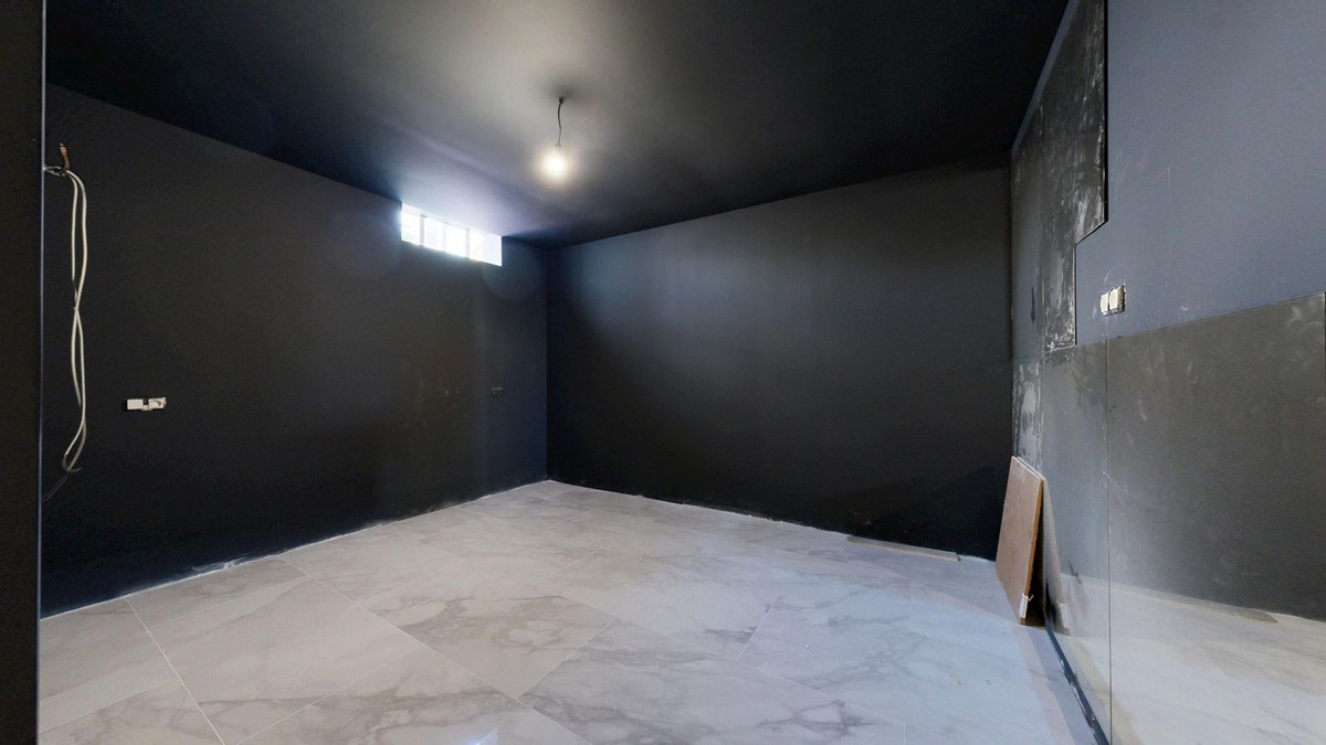 57a0a8a1285aaf8088931278dcbff903 - 70