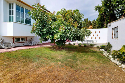 57a0a8a1285aaf8088931278dcbff903 - 79