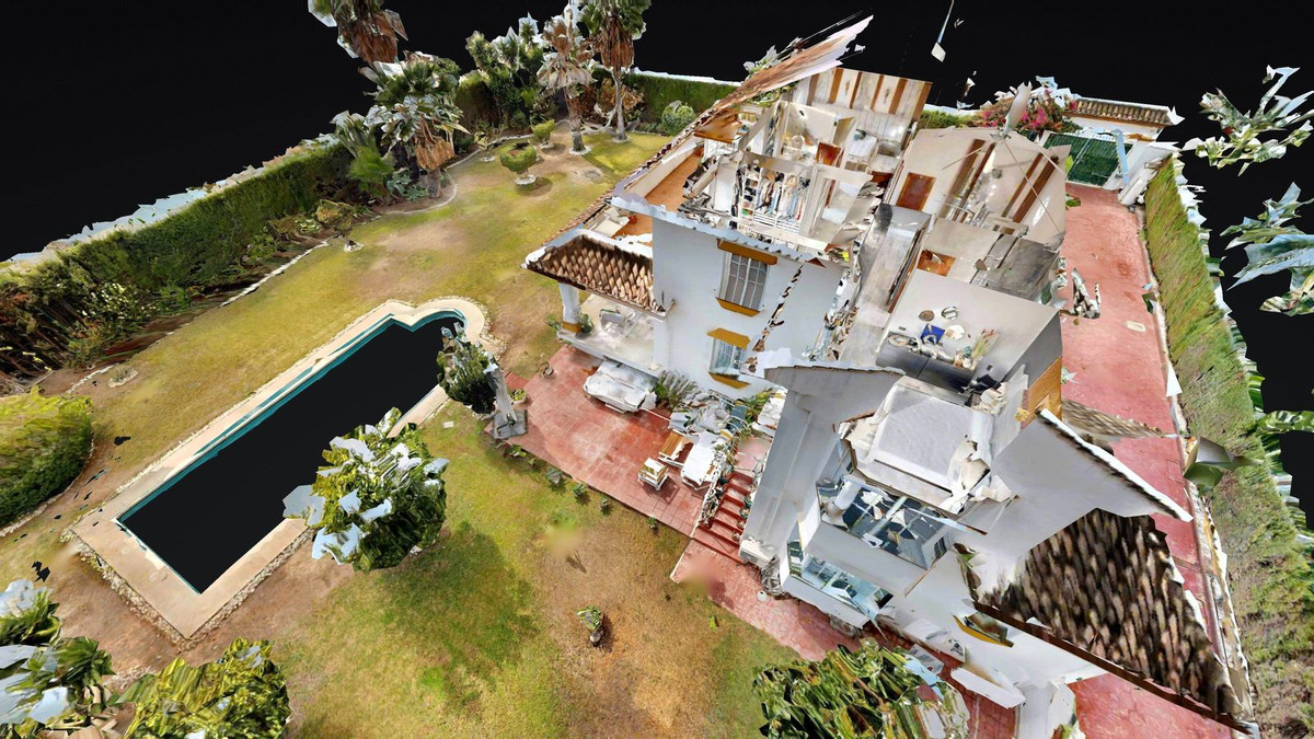 57a0a8a1285aaf8088931278dcbff903 - 82