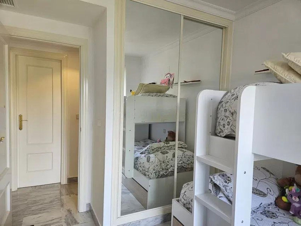 57bfd2e450d7c7a5f0c6e0b9a6a57d59 - 19