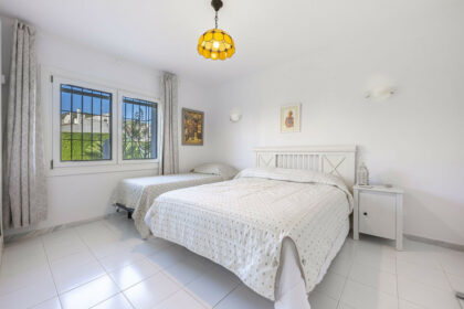 57cc66e1cbd61daeb51aa3dc86e5b76f - 15