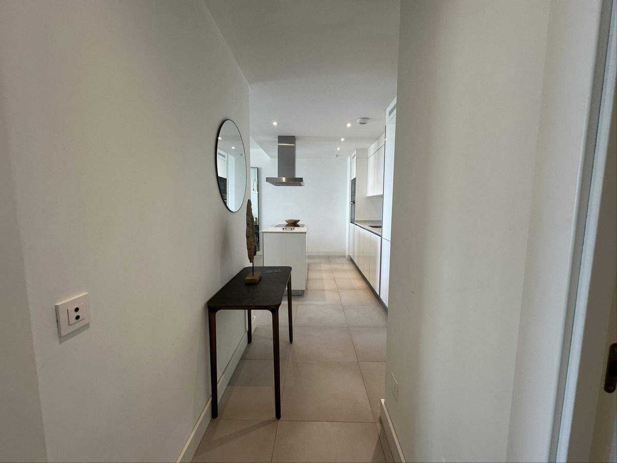 58a02dba8ad3c6fa12ec830199ac8768 - 27