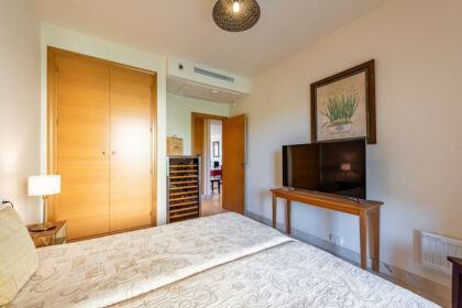 58cec7898d13934b43efd38f4536f3ab - 14