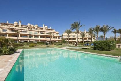 58cec7898d13934b43efd38f4536f3ab - 16