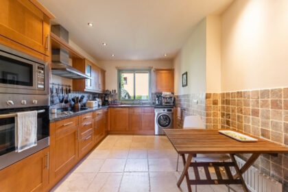 58cec7898d13934b43efd38f4536f3ab - 8