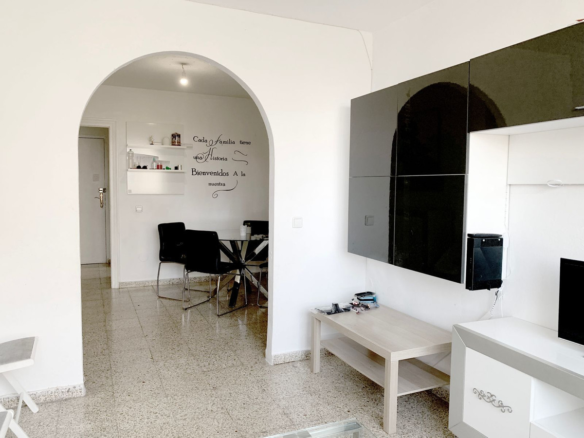 5920a51d1b1c214e87a7117a117023a4 - 2