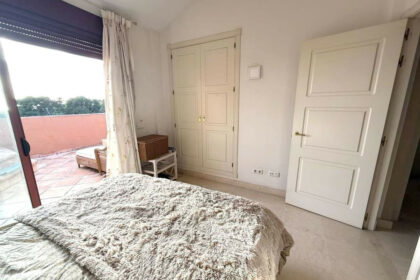 59352731769307fb01aaf18d64a879da - 19