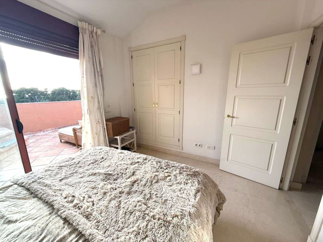 59352731769307fb01aaf18d64a879da - 19