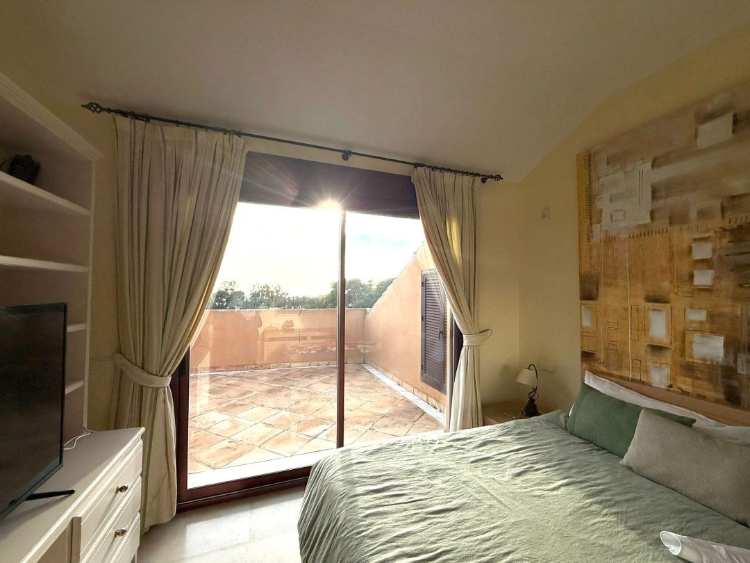 59352731769307fb01aaf18d64a879da - 25