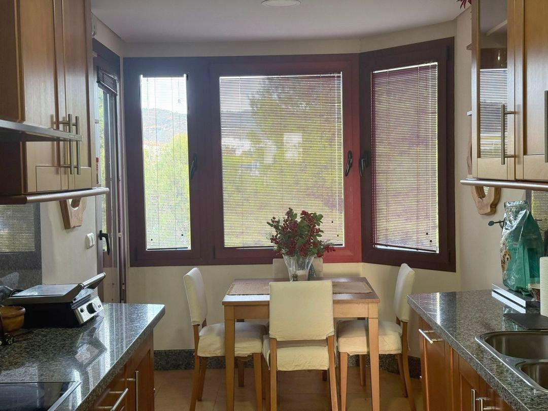 59352731769307fb01aaf18d64a879da - 34