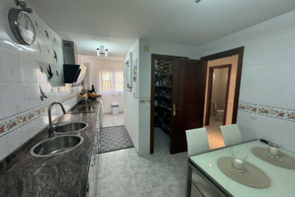 59b89ef7467f4876b5cf759e3a8c56f7 - 10