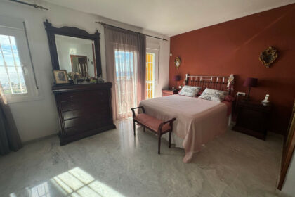 59b89ef7467f4876b5cf759e3a8c56f7 - 17