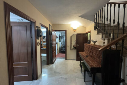 59b89ef7467f4876b5cf759e3a8c56f7 - 32