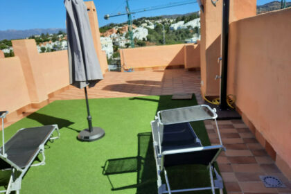 59c175fde1221718dddac641136f7fab - 30