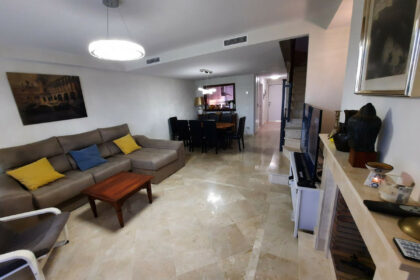 59c175fde1221718dddac641136f7fab - 4