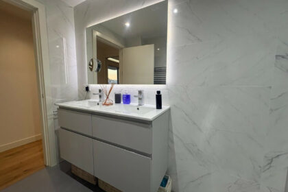 59e797b42e8abe623eea40f1984a5e75 - 21