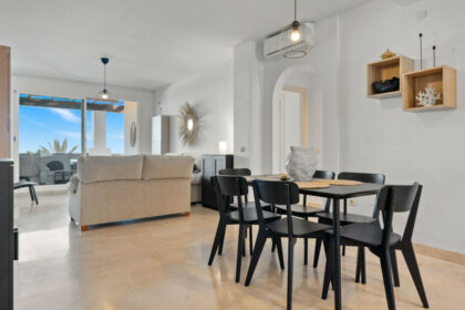 5a24db2a315d8dfb8d9b154dc576426b - 10