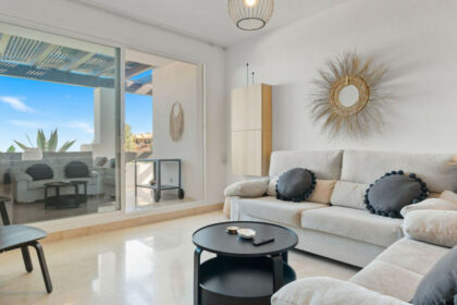 5a24db2a315d8dfb8d9b154dc576426b - 2