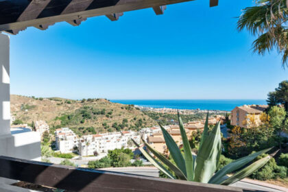 5a24db2a315d8dfb8d9b154dc576426b - 3