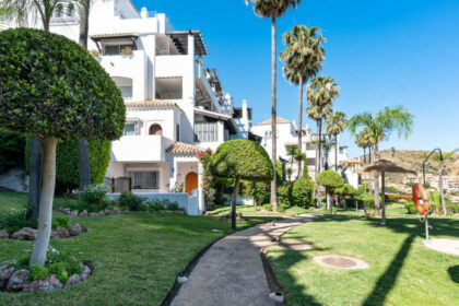 5a24db2a315d8dfb8d9b154dc576426b - 34