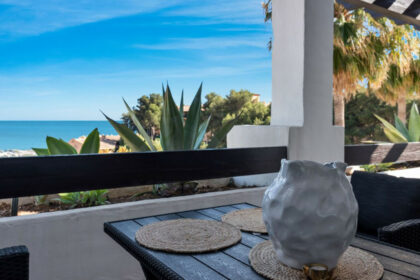 5a24db2a315d8dfb8d9b154dc576426b - 4