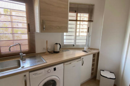 5a795a4dd9ac2682373c3ea4f3d549bb - 11