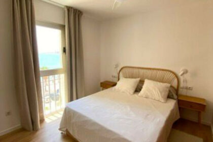 5a795a4dd9ac2682373c3ea4f3d549bb - 13