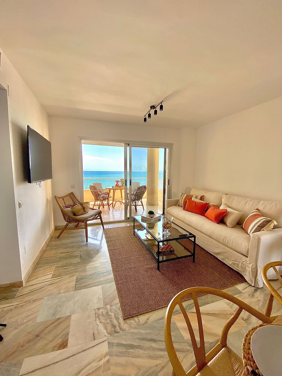 5a795a4dd9ac2682373c3ea4f3d549bb - 3