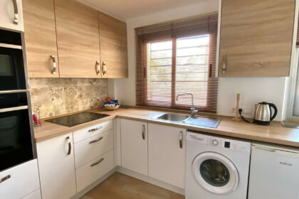 5a795a4dd9ac2682373c3ea4f3d549bb - 8