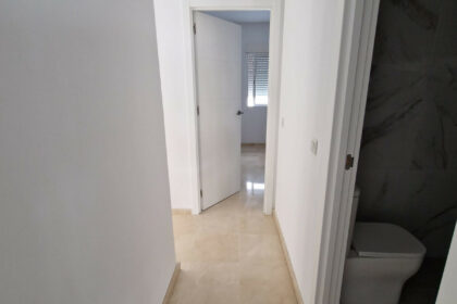 5a7facbca70bd52afdeb4ee48cca0825 - 18