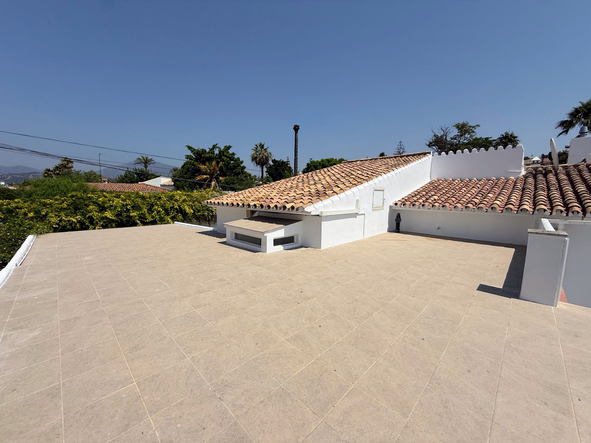 5aca9599775b6a2ff8bd60bacc3270a0 - 18