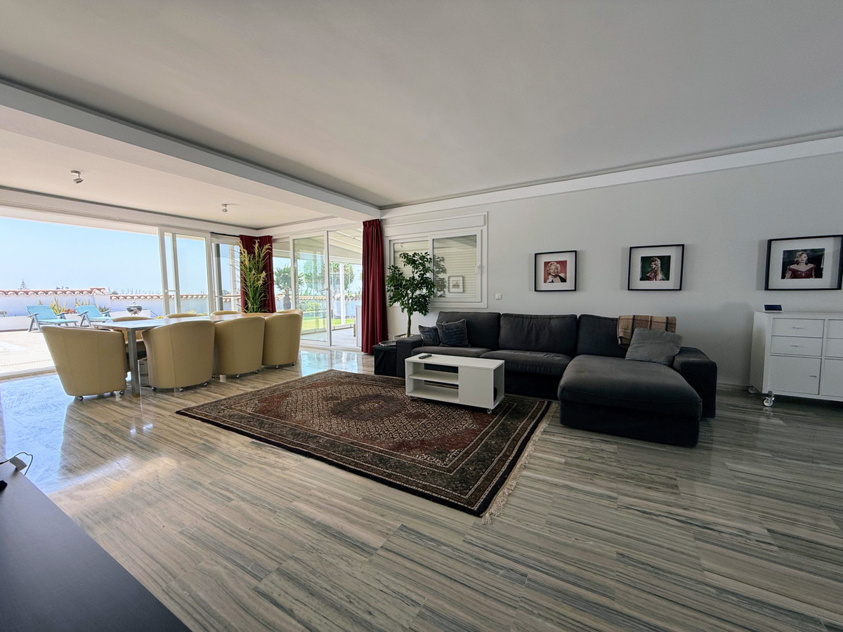 5aca9599775b6a2ff8bd60bacc3270a0 - 6