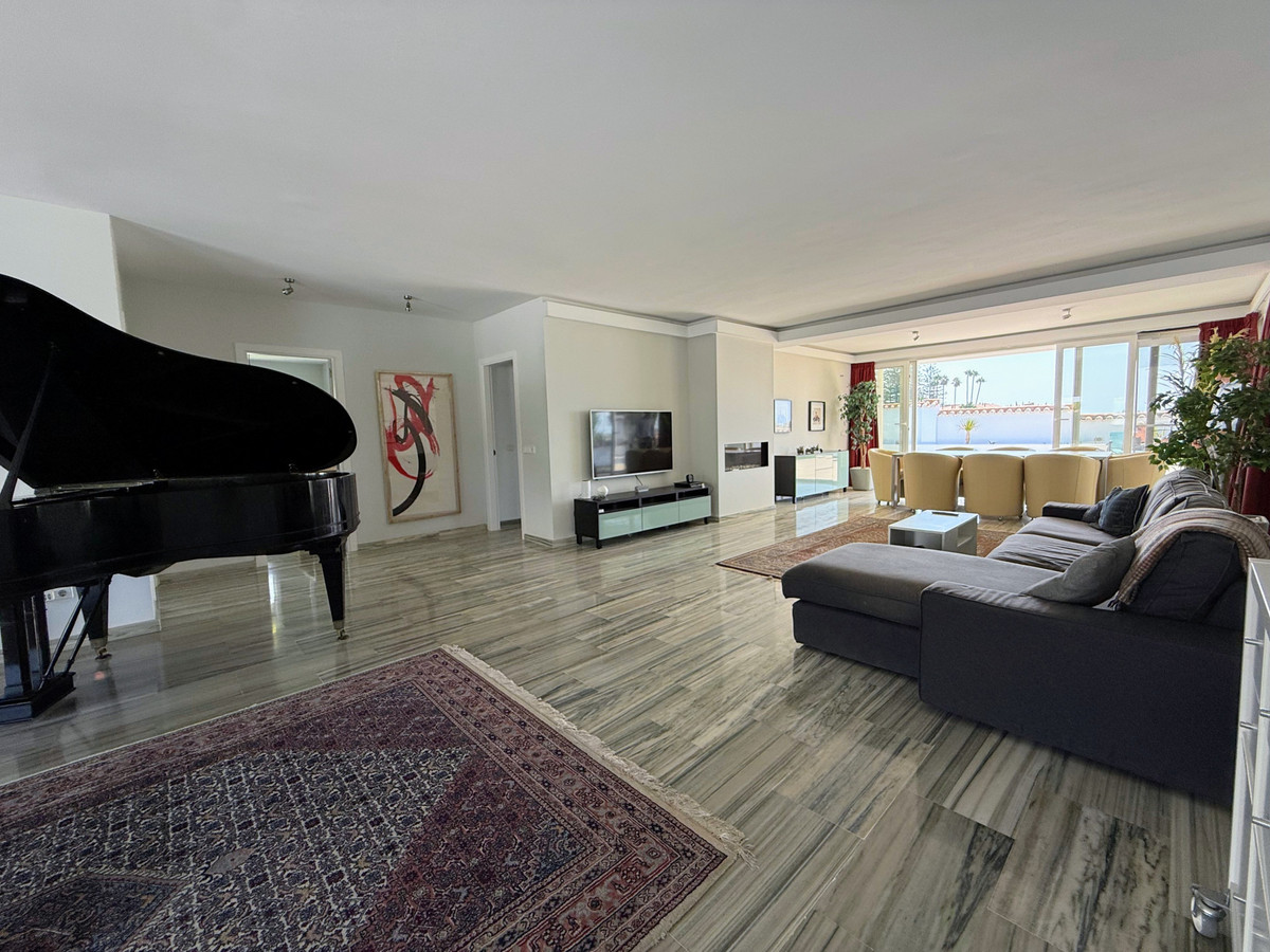 5aca9599775b6a2ff8bd60bacc3270a0 - 7