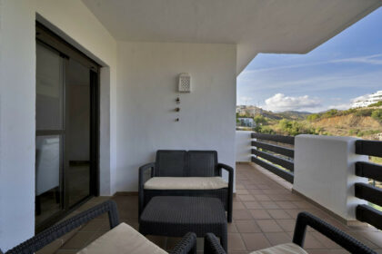 5b089e265e1d03b126c94ec3aa195cb9 - 8