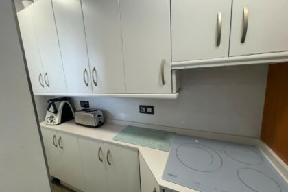 5b30bbc6425a81bfda17c8a8ffb5db3b - 13