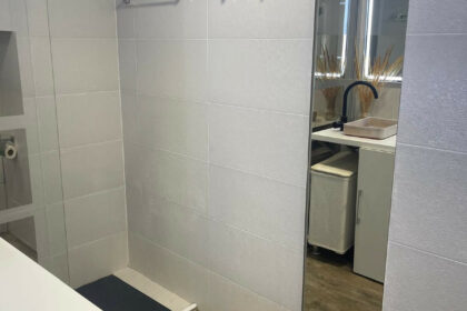 5b30bbc6425a81bfda17c8a8ffb5db3b - 18