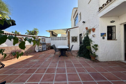 5ba58e6981276be02b36e9bc27aee995 - 3