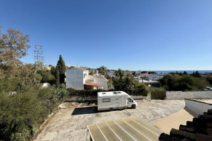 5ba58e6981276be02b36e9bc27aee995 - 30