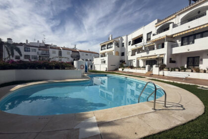 5c7b4b2e86704979e7c1623c1e0d8150 - 16